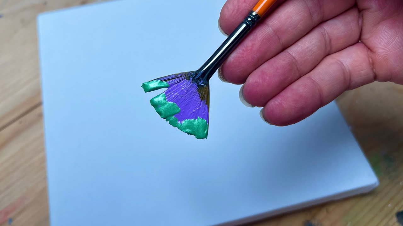 The easiest technique for painting the moon and a galaxy using acrylics