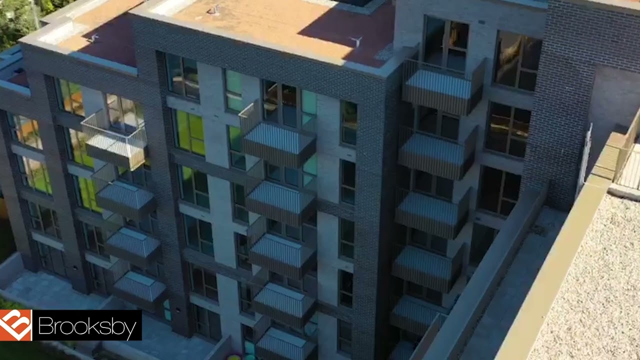 Flightdeck® Balconies at Orchid Court