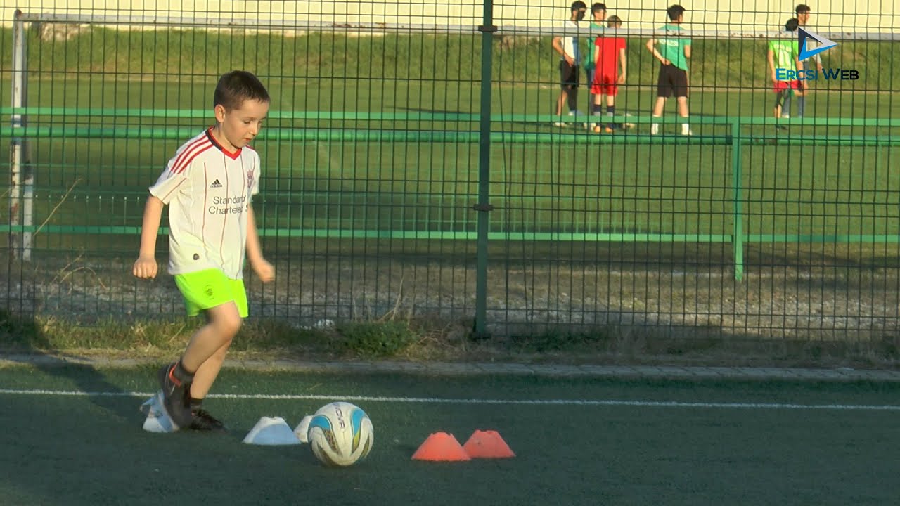 Kinizsi utánpótlás-nevelés az U7, U9, U11-es korosztályban a Bozsik tornák futball rendszerében.