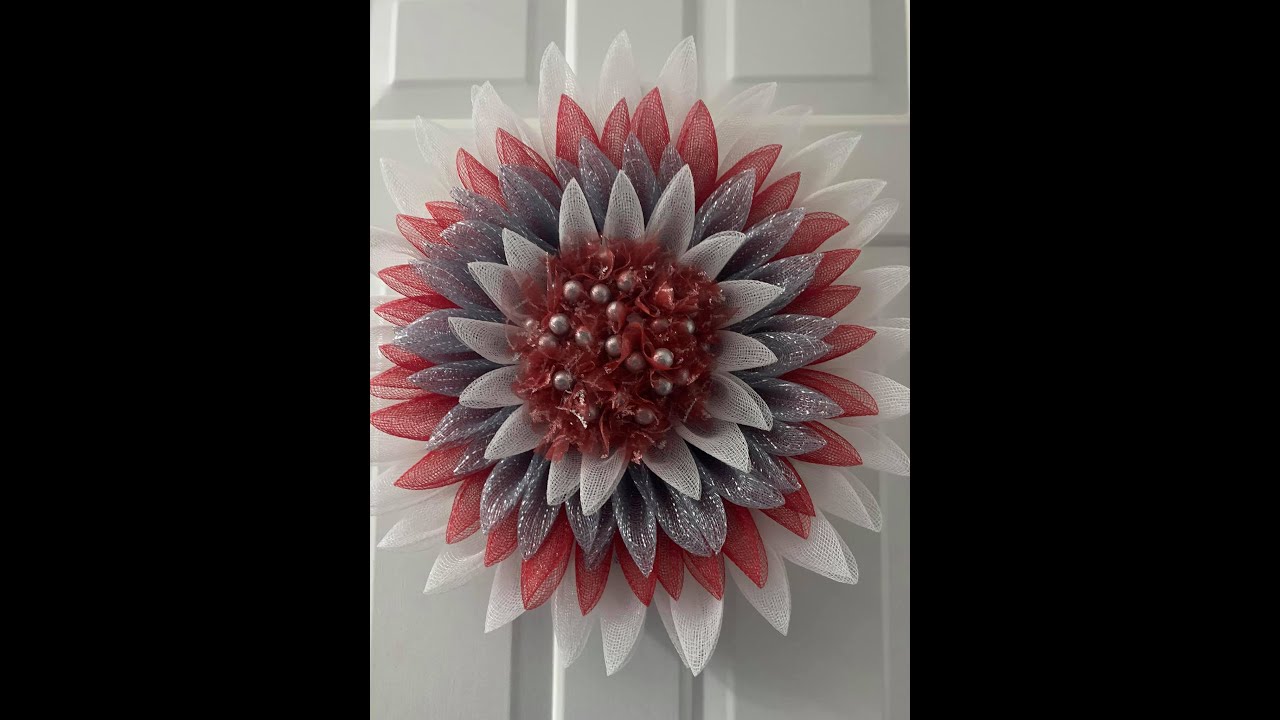 startrek petal Christmas flower| Easy DIY Wreath