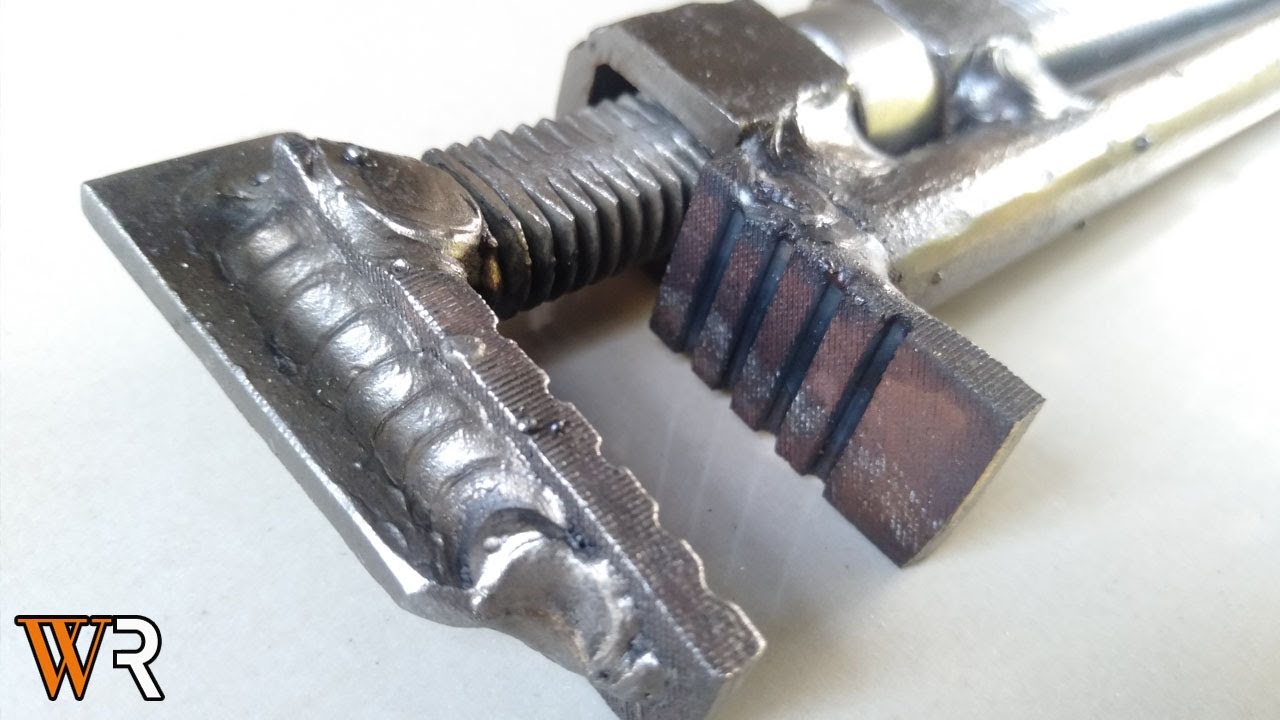 ADJUSTABLE WRENCH (DIY)