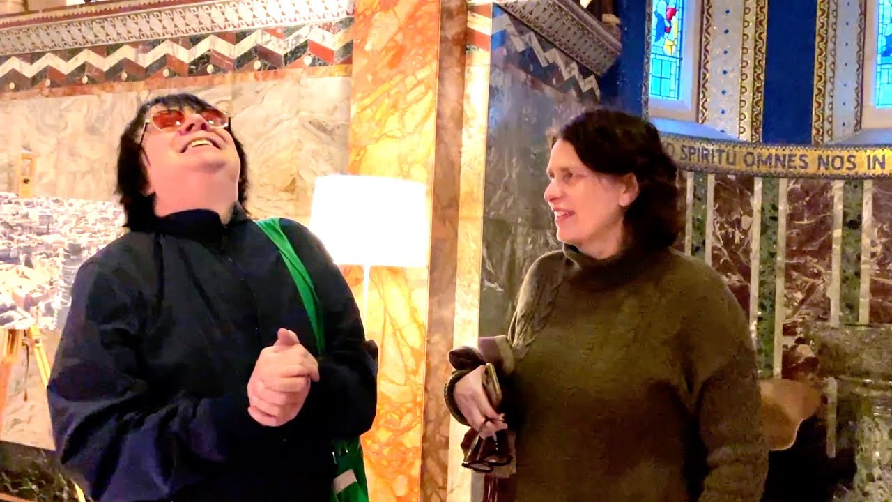 FITZROVIA CHAPEL - King Charles - Terry Miles Visits and plays the organ there