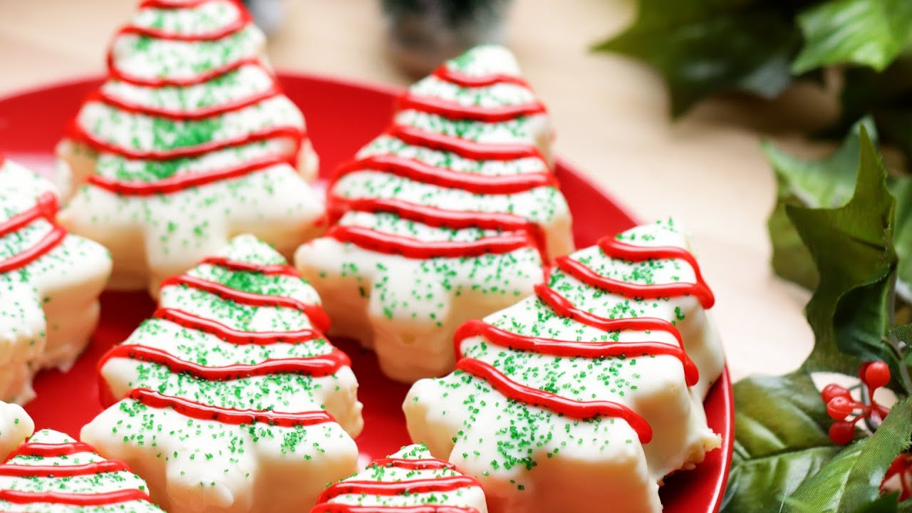 Little Debbie-Inspired Christmas Tree Cakes