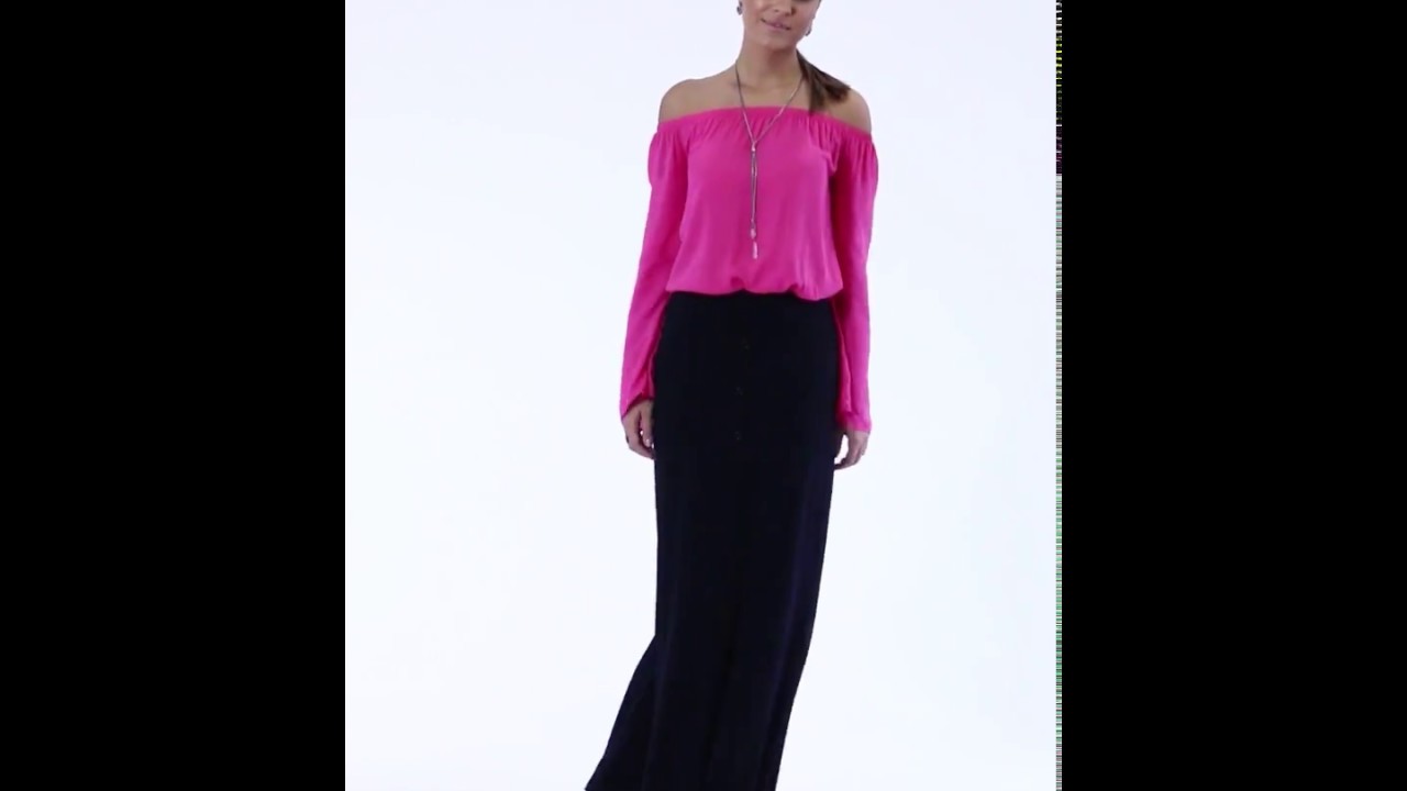 Blusa rosa com decote ombro a ombro e Saia longa preta com bot&otilde;es - Quintess | Posthaus