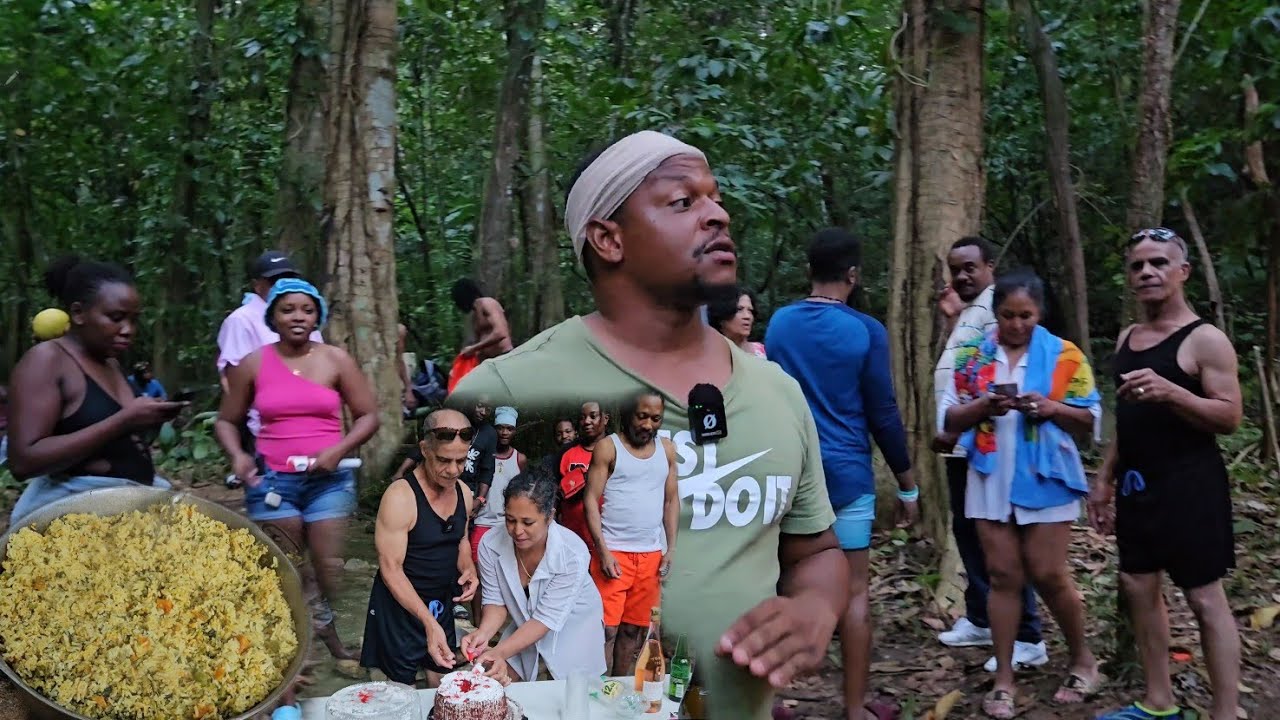 Celebrating 30th anniversary w Colaz Smith TV | big pots on the river | they loved everything