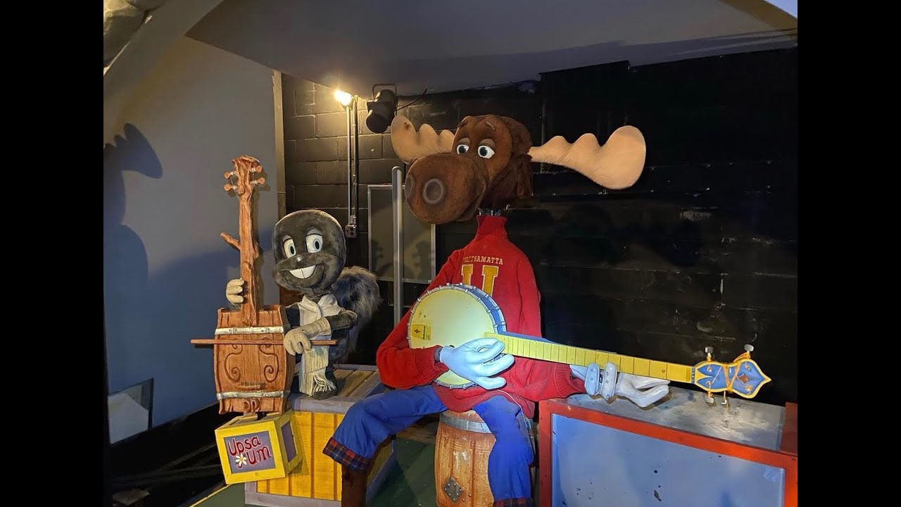 Bullwinkle's Restaurant - Thinkin' Big!
