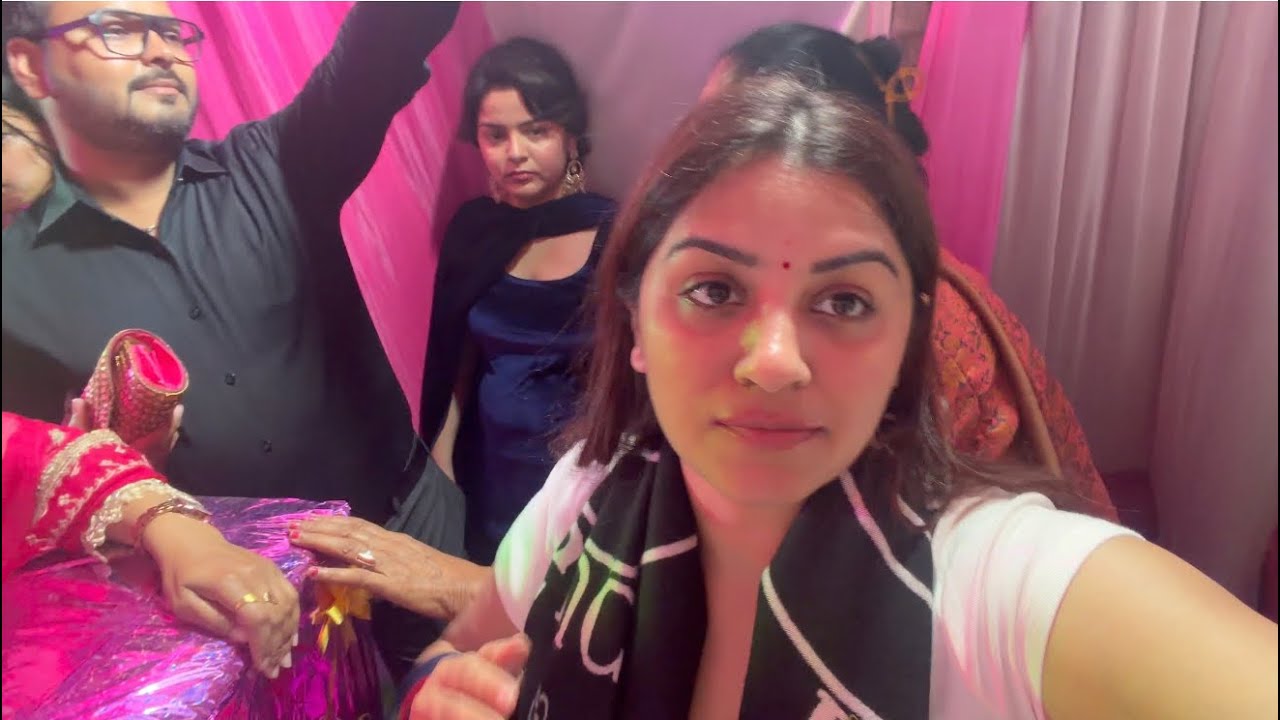 Aaj DJ Tod dungi🤭#me_mrs_vandana#newvlog#viral #vandanapathak#newvideo#viralvideo#family#function 