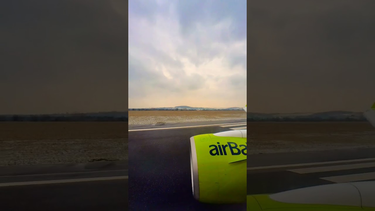 Airbus A220 Engine Howling Sound