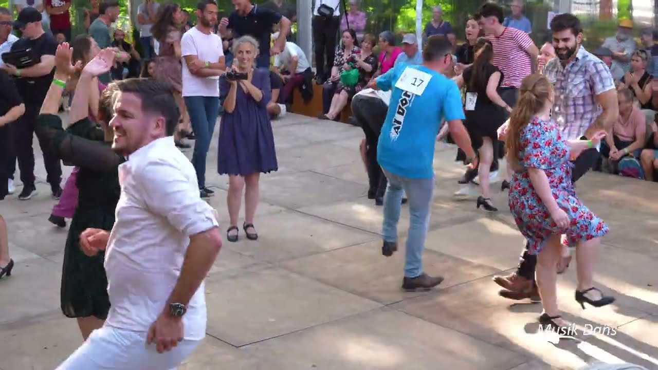 Danse bretonne  : Finale Avant-deux de Bazouges avec le duo Kerno/Buisson - Gourin 2025