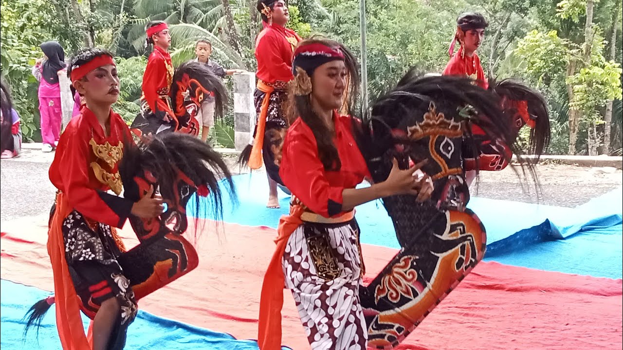 Tari Samboyo 🔴 Ebeg Giri Laras Wijaya|| Live Giripurno