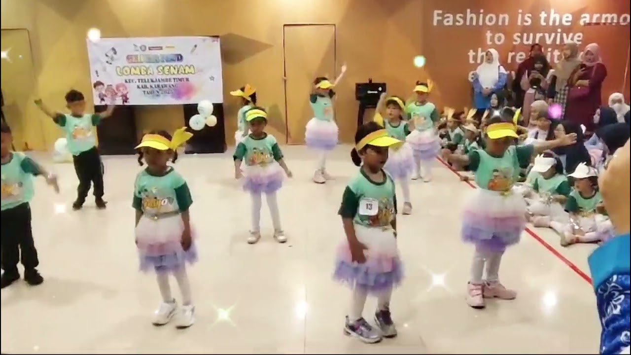 Senam Aku Anak Hebat Karawang ( AHE ) PAUD AL - HUMAIRO SAKURA 7 Desa Sukaluyu Karawang