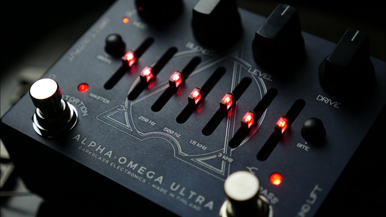 The Most Brutal Distortion Ever! Darkglass Alpha Omega Ultra Bass Demo