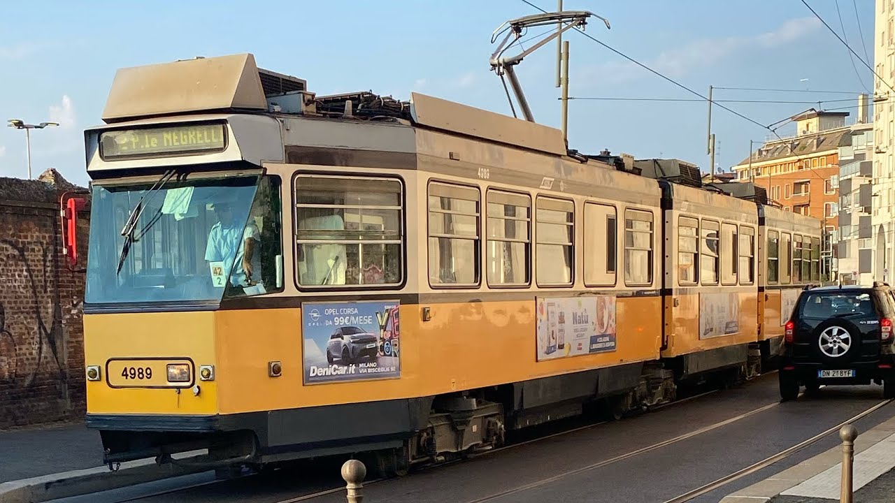 Viajando en tranvía al centro de Milán