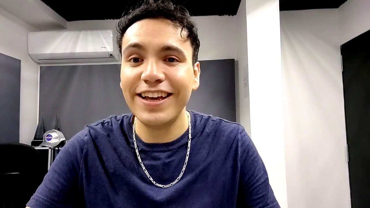 Oficialmente me declaro Gay (: