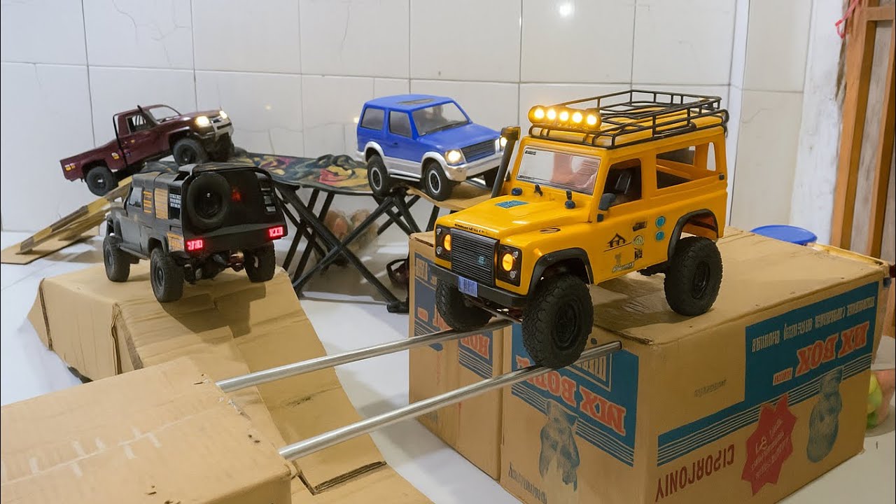 Epic RC Climbing Challenge!! || Land Cruiser, Pajero & Defender on Extreme Cardboard Track
