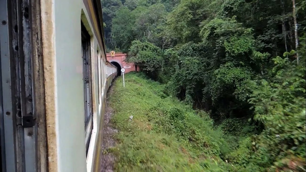 บันทึกการเดินทางรถไฟไทย ขบวนรถด่วนที่ ๕๑ กรุงเทพ เชียงใหม่ Express Train No.51 Bangkok - Chiang Mai