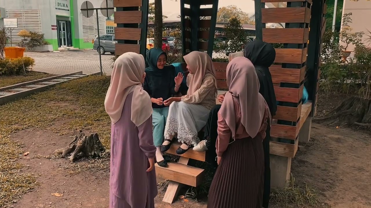 Penerapan Nilai-nilai Pancasila dalam kehidupan sehari-hari 