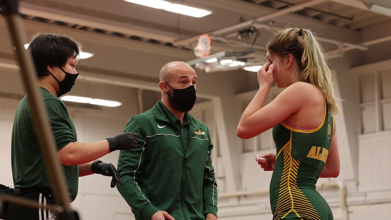 2021 Dinos Invitational WW59kg Elizabeth Feddma (University of Calgary) vs  Amy Bell (U of A)