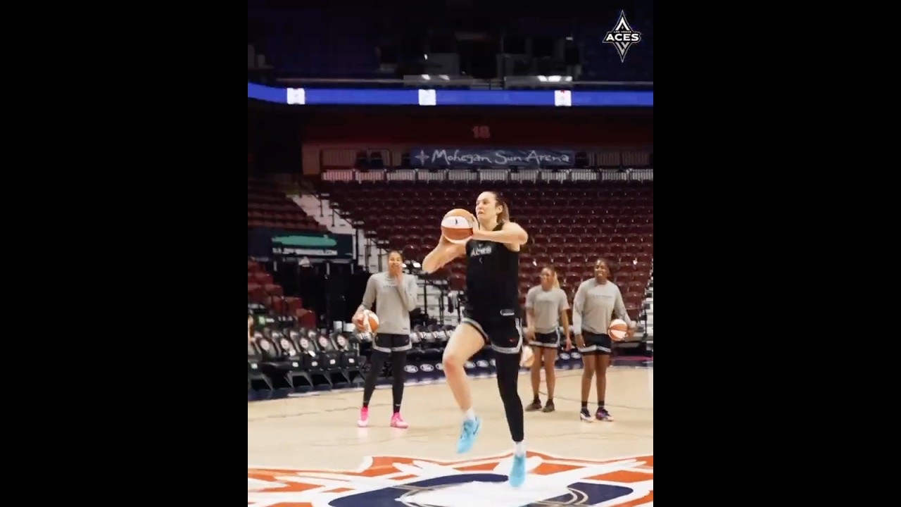 Kiah Stokes & Elizabeth Kitley hit from half court in shoot around