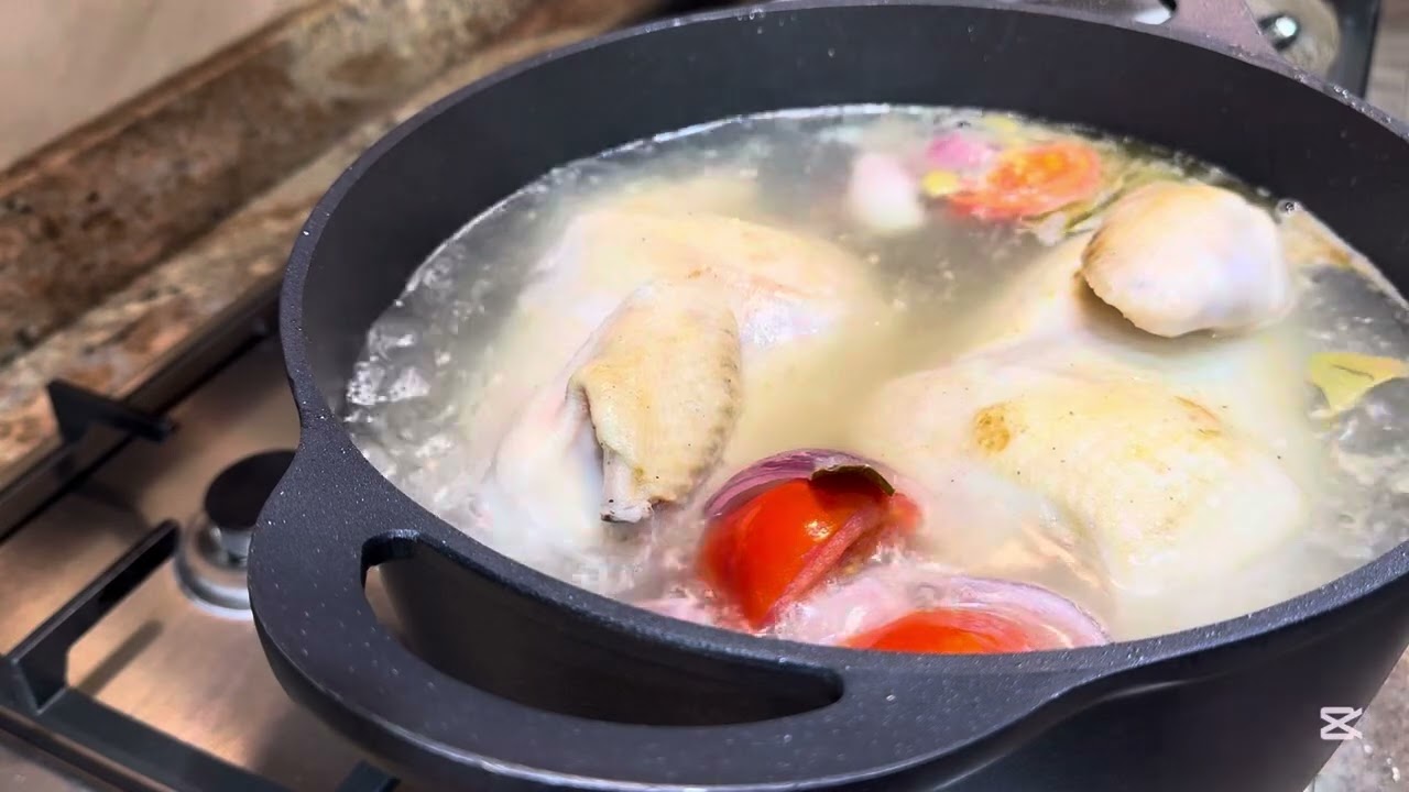 “حلويات جاهزه وشاي، غدا بيتي، وفواكه طازة !♥️