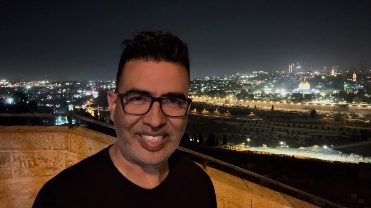 Palestinos interrumpen mi transmisión en el monte de los Olivos en Jerusalén
