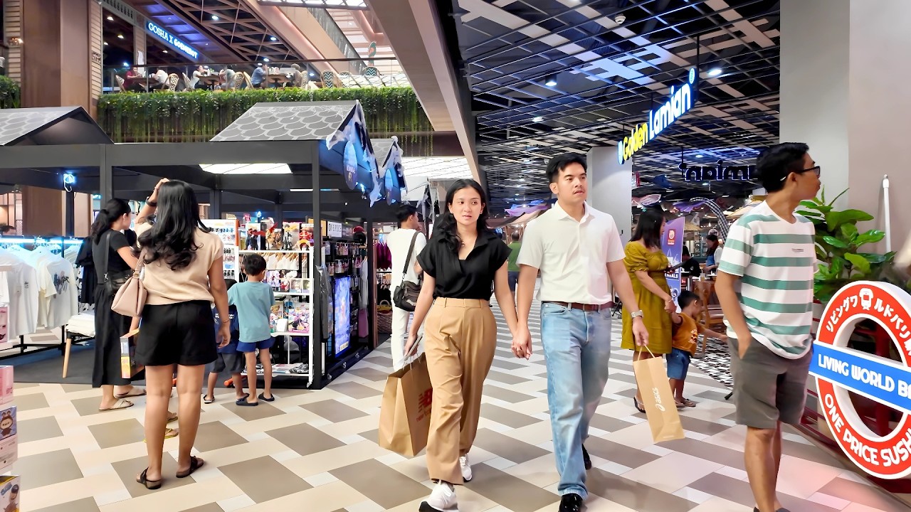 🇮🇩 BALI • Living World Shopping Center in Bali Denpasar • INDONESIA