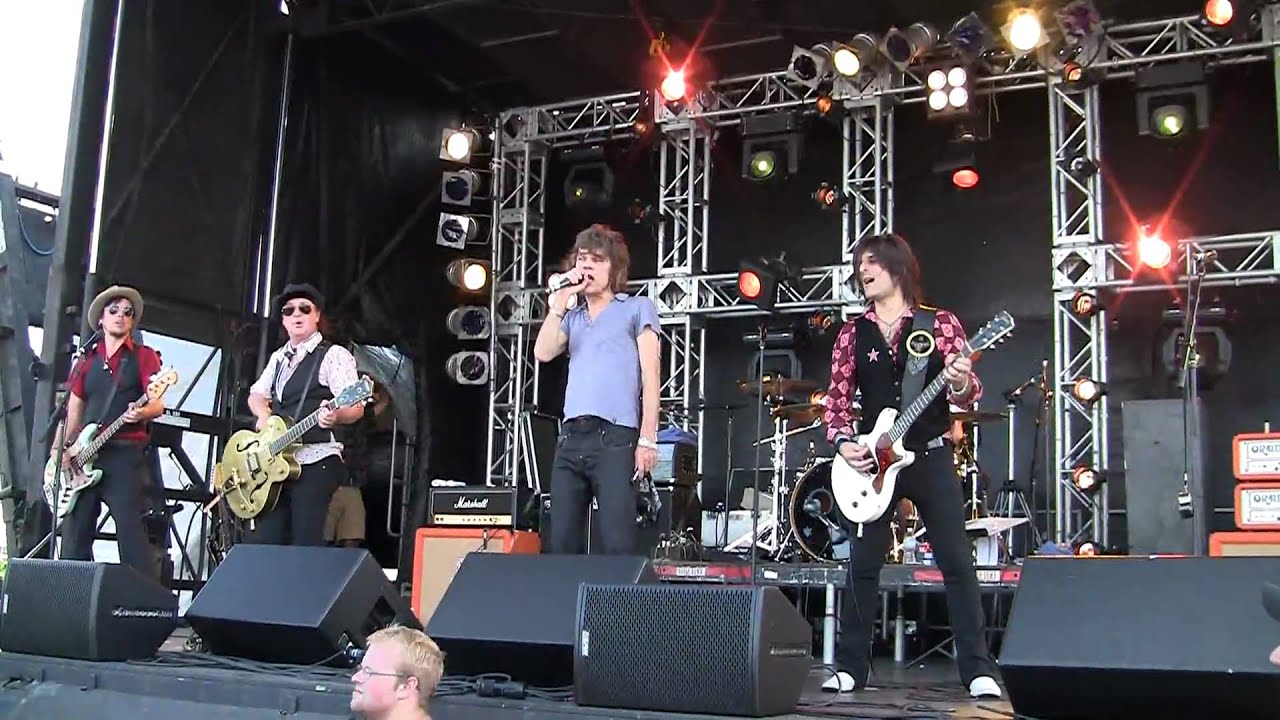 New York Dolls live, June 19, 2010 - Pills