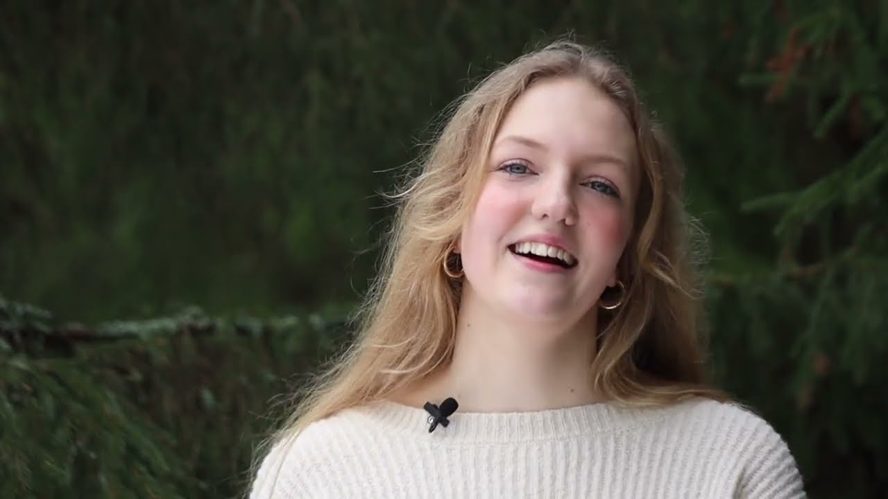 Suurperheen kanssa ilosanomaa viem&auml;ss&auml;