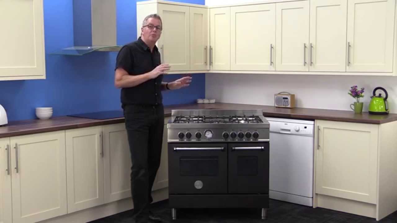 Bertazzoni AD905MFENEE 90cm Dual Fuel Range Cooker