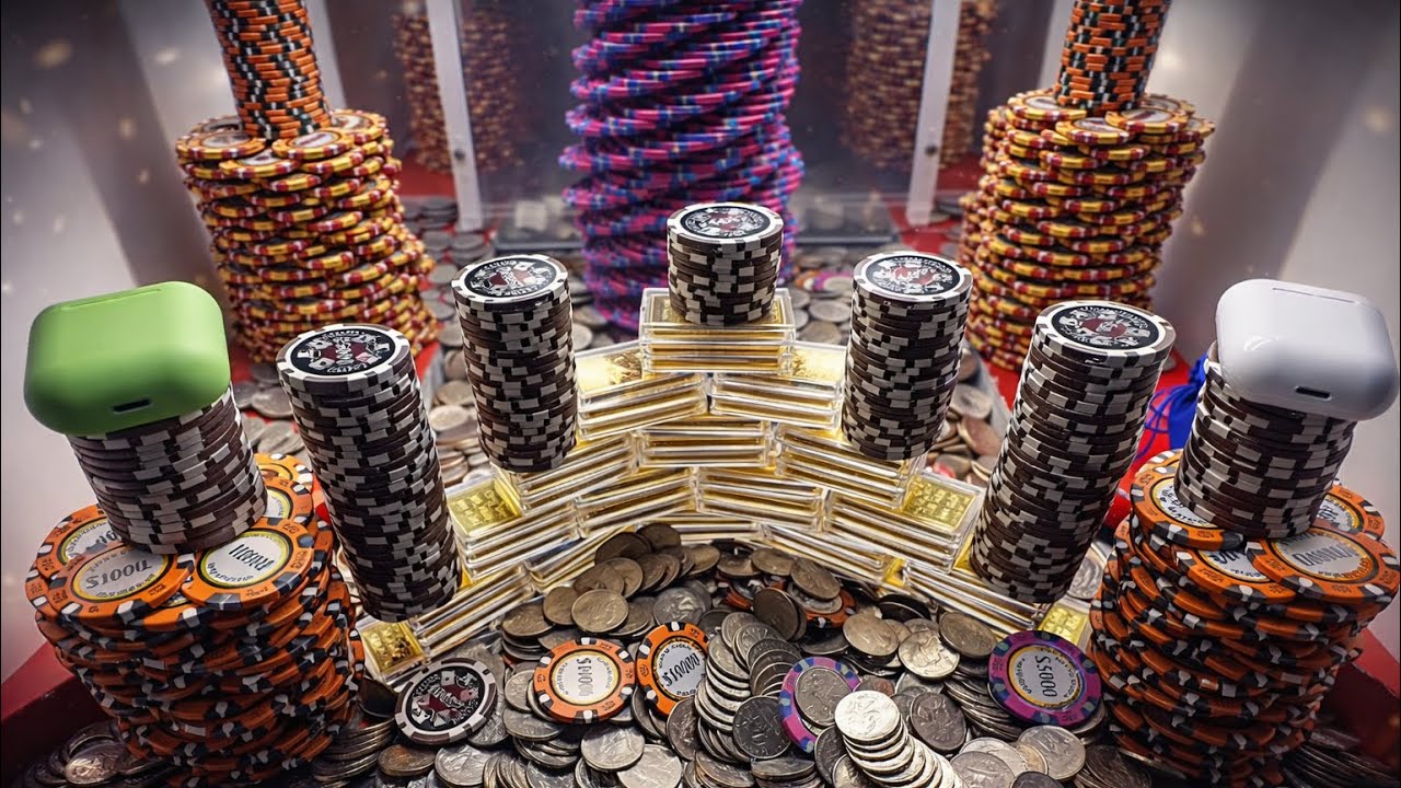Trying to push the golden wall over high limit coin pusher