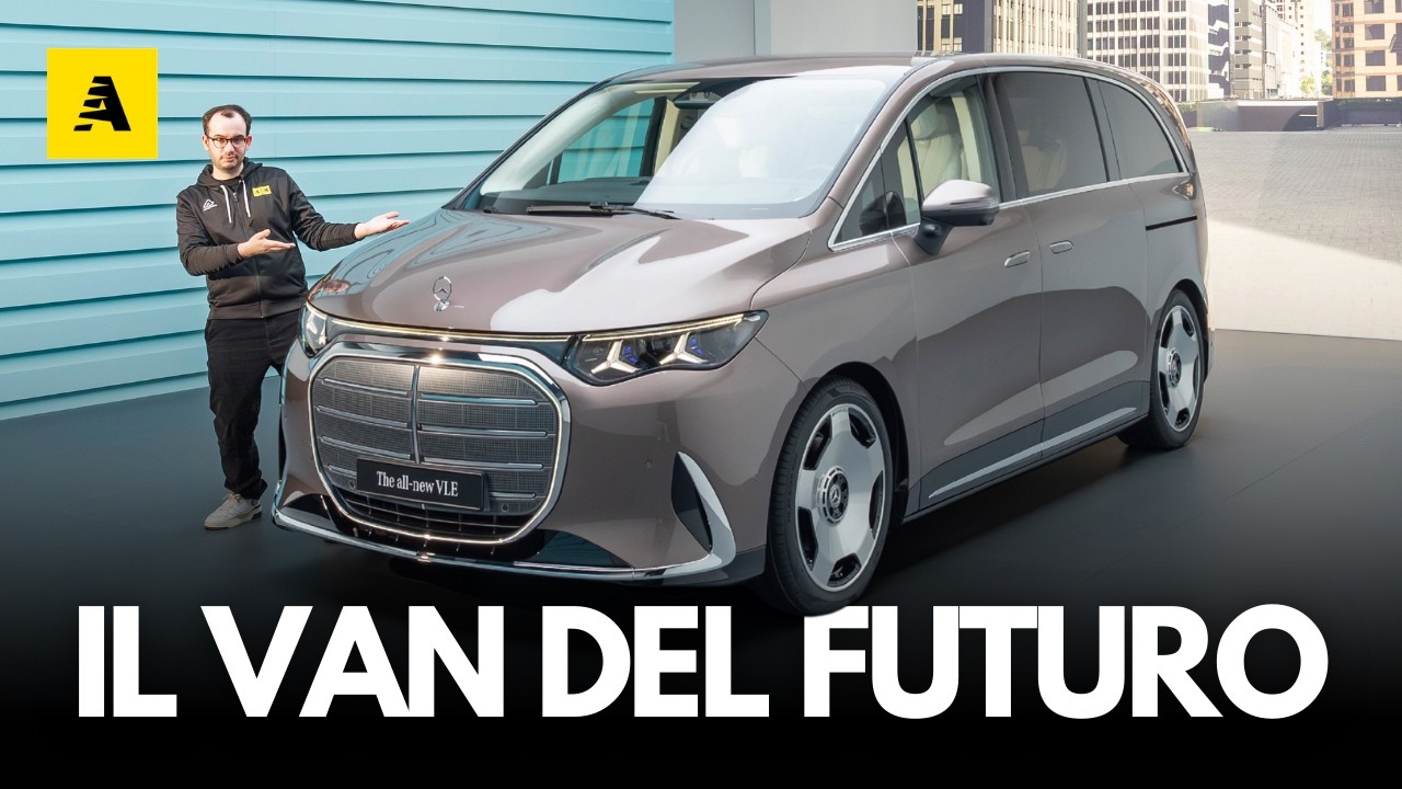 Mercedes VLE: il van del futuro che ha un CINEMA a bordo, ma con un prezzo da VIP