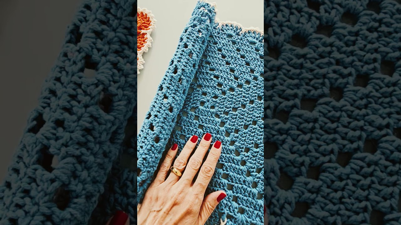 Sousplat de croch&ecirc; f&aacute;cil 💙🤎Vem? Passo a passo no canal #croche #crochefacil #sousplat  #crochet