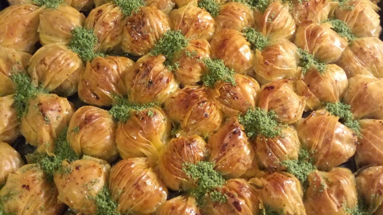 Gâteaux Turc/الصدفة التركية على يد الشاف فاتي