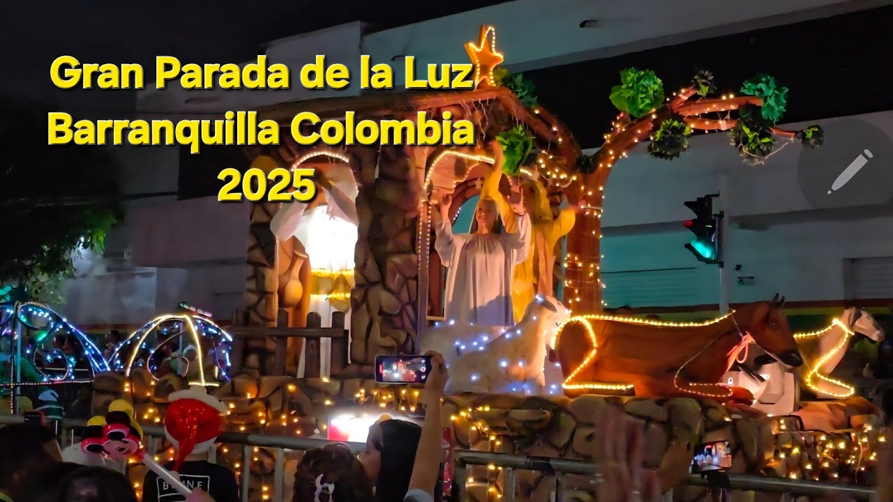 GRAN PARADA DE LA LUZ 2025 EN BARRANQUILLA  #ronyguzmanentodo #DESDEMIOPTICARG @RONYGUZMAN 