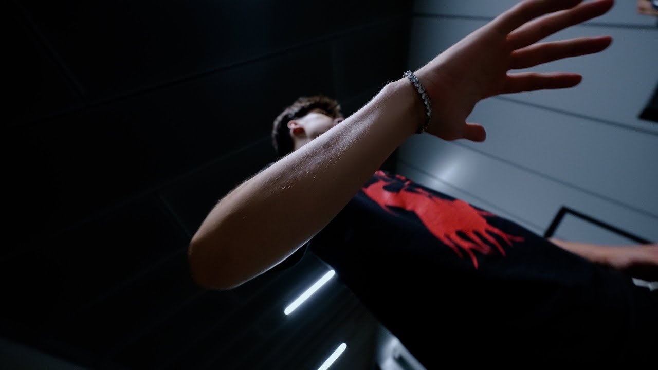 azo - ŁATWO prod.BERCIK [🎥: ZUBA ]