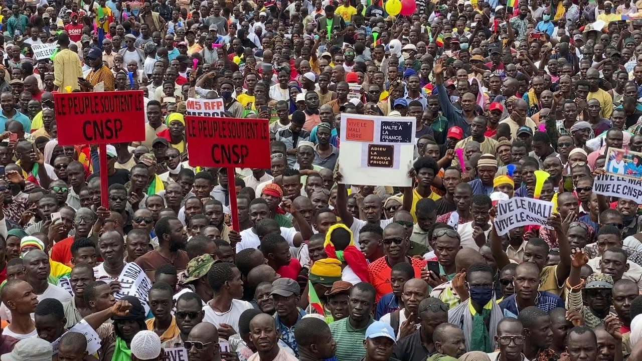 Thousands protest in Mali in support of coup | AFP