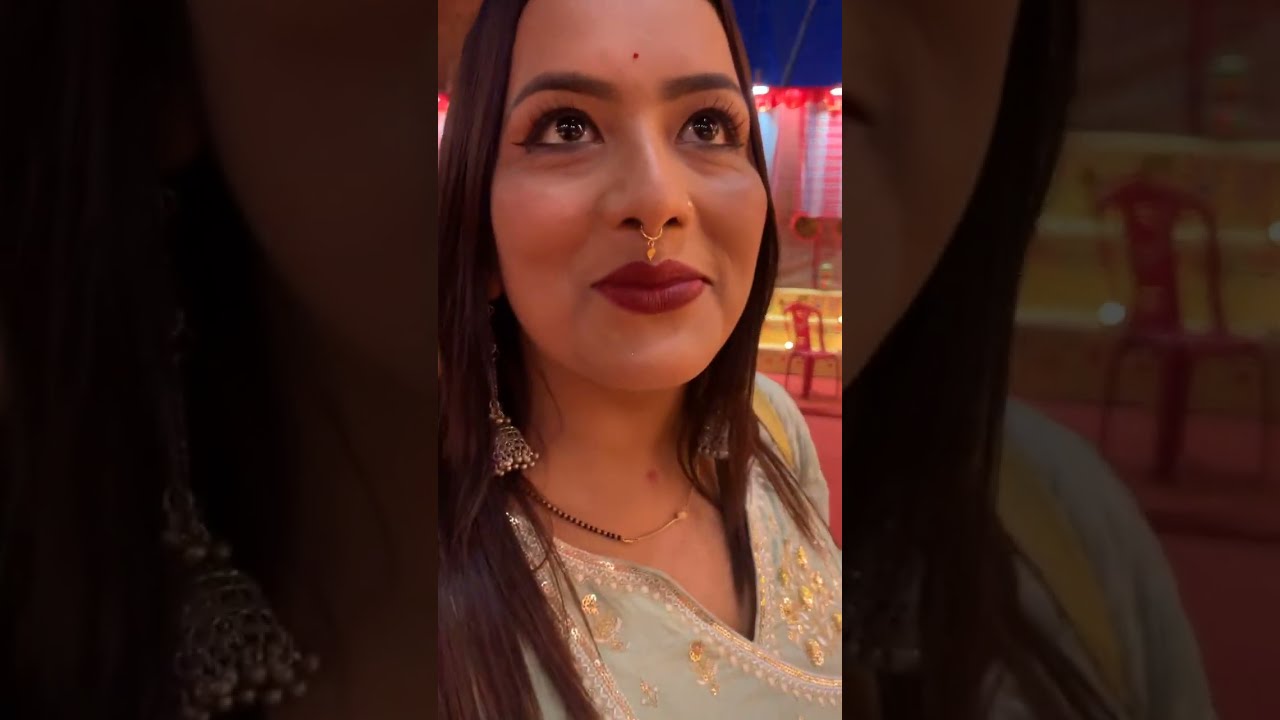 এটা ছিল নবমীর রাত আর রাতে ফিরে এসে কল্যাণী যাওয়ার জেদ ওই আইডিতে ভিডিওটা পোস্ট করেছি দেখে নিও তোমরা।