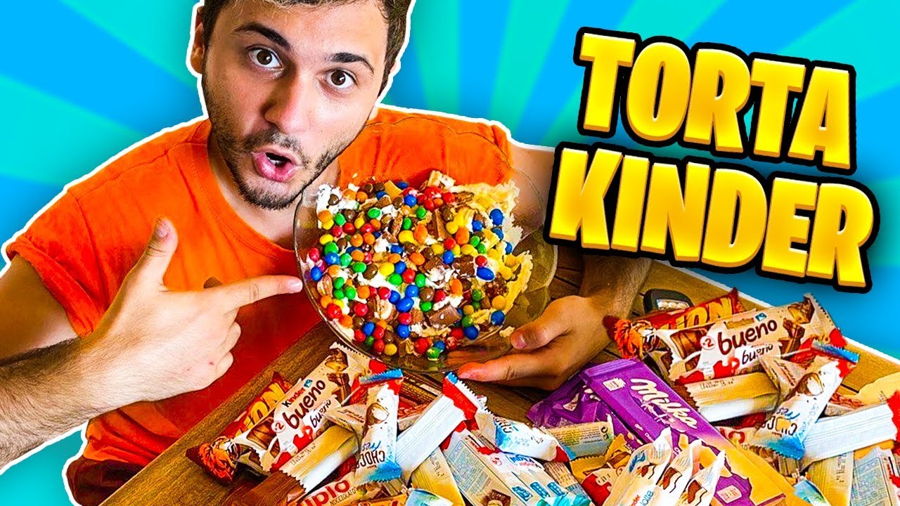 MESCOLIAMO TUTTI gli SNACK KINDER INSIEME😍ESPERIMENTO nella VILLA degli YOUTUBERS🏡