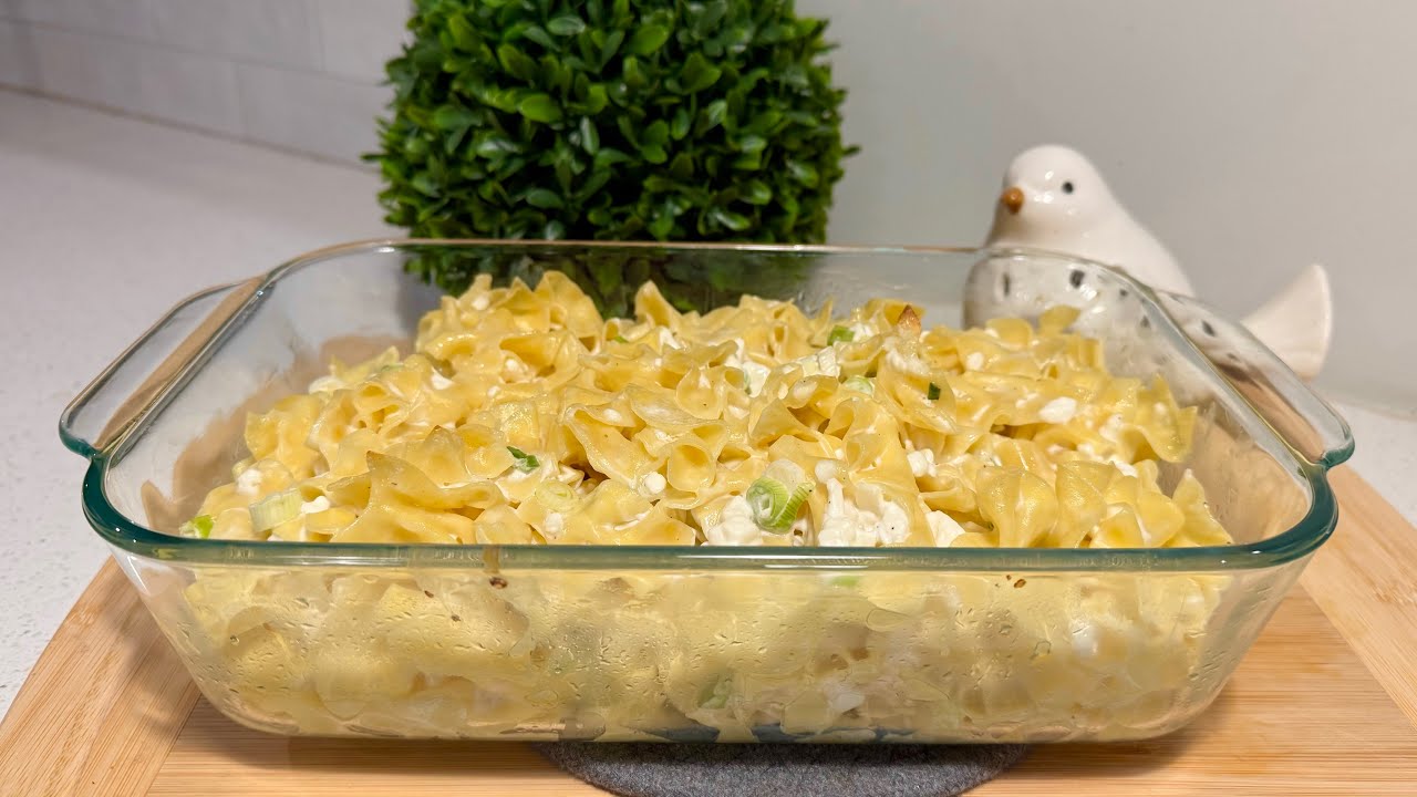 Trying Jackie Kennedy’s Favorite Casserole | Easy Cottage Cheese Recipe