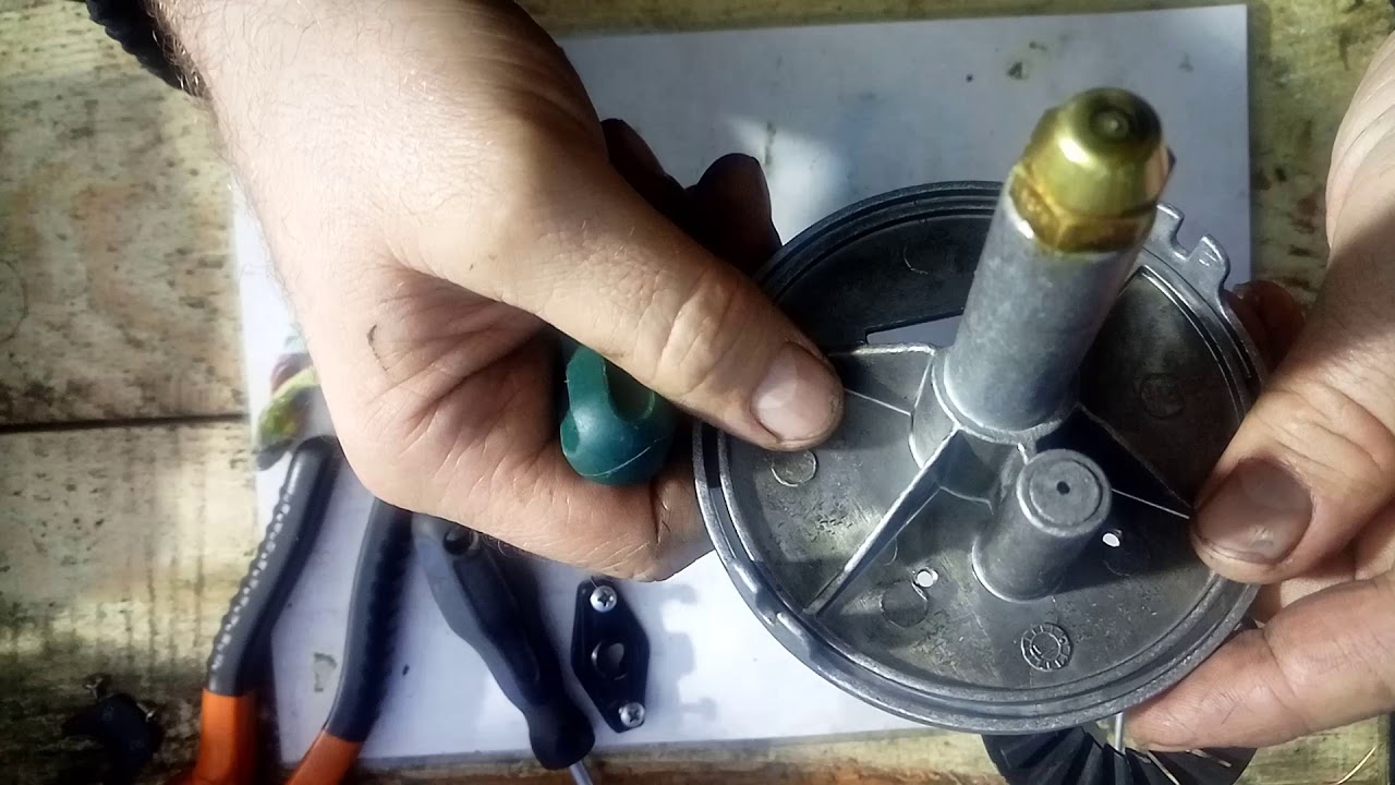 Мастер 290 Второй . снимаем и моем горелку.