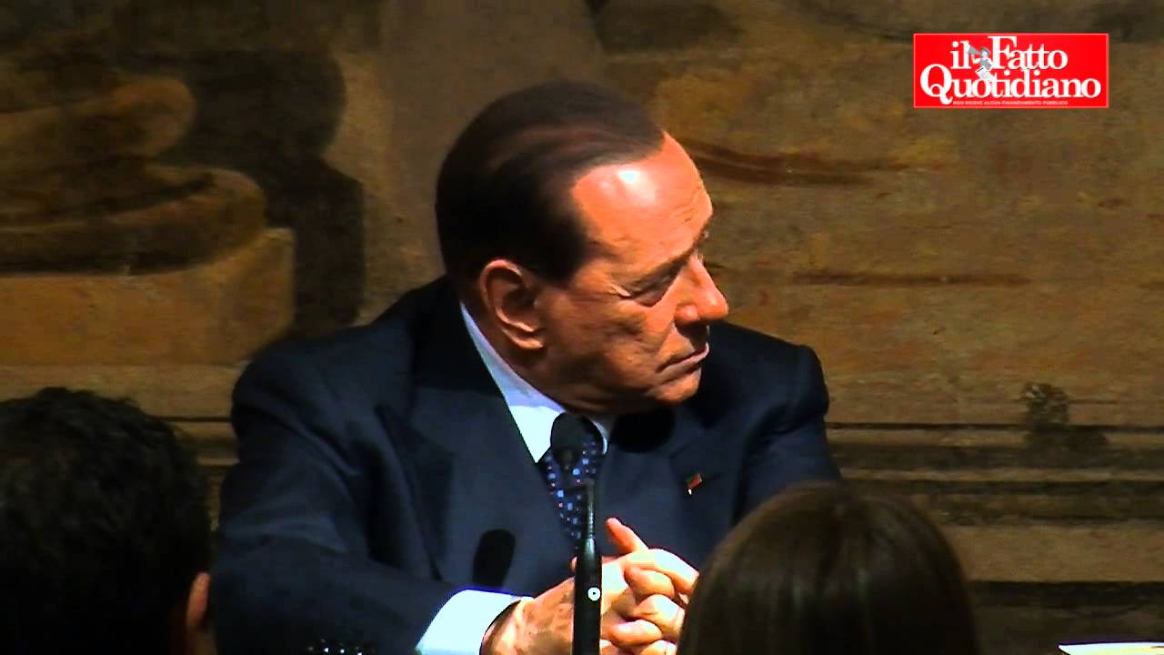 Berlusconi torna in Senato: "Comunisti hanno il potere. Non vendo il Milan"