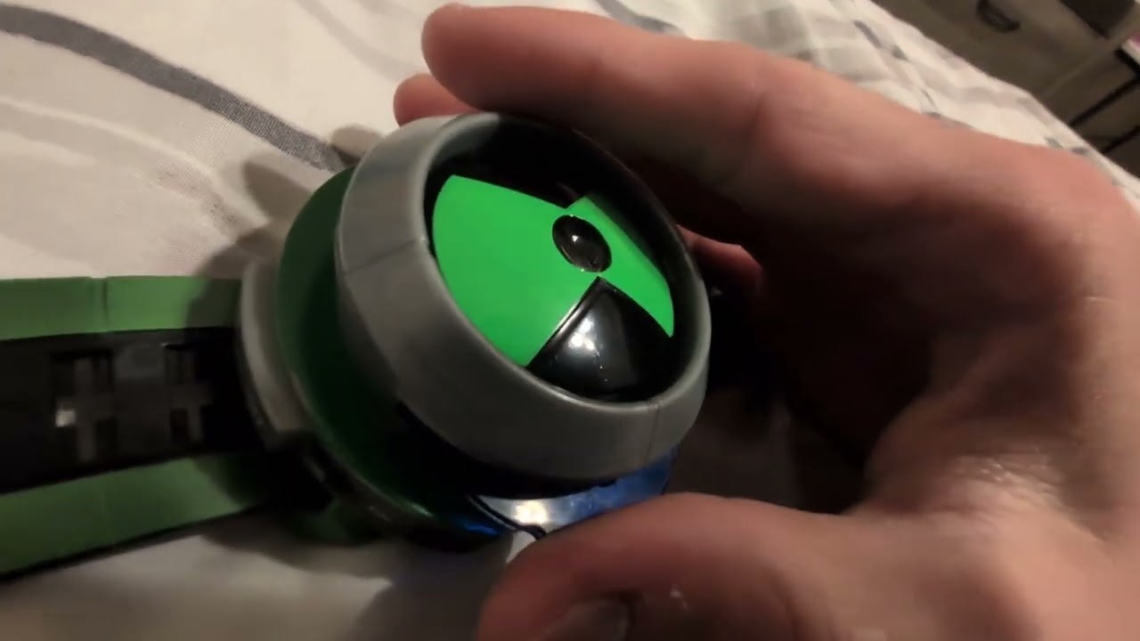 Ben 10 Goes To Save The Town! 