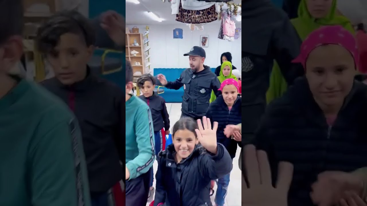 من فيديوهات لباس العيد في رمضان 🥹 تجربة اجتماعية في الجزائر #الجزائر #تجربة_اجتماعية #عيد_الفطر 