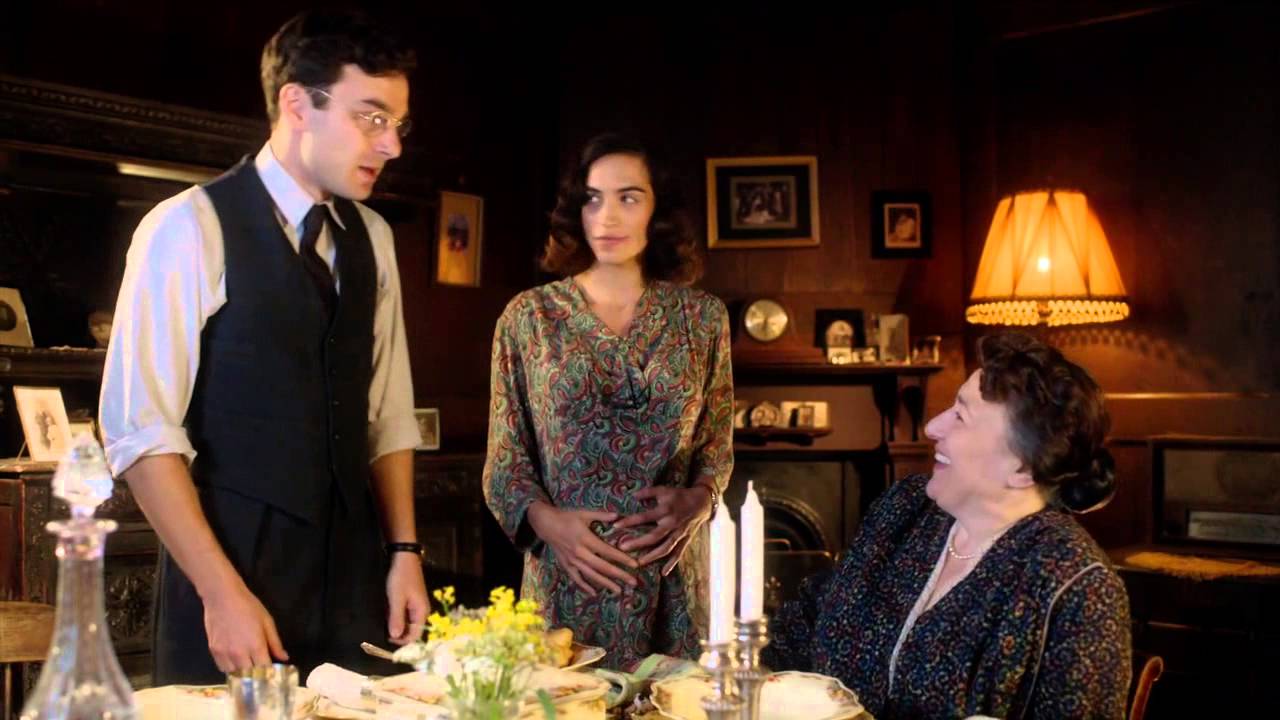 Beverly Klein's portayal of M&eacute;ni&egrave;re's disease   - Call the mid-wife Tv Series 2014 -