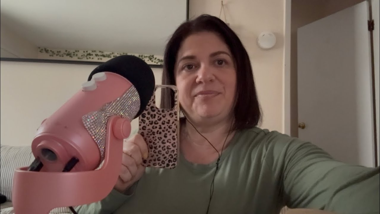 ASMR whisper ramble + tapping by my aunt ✨