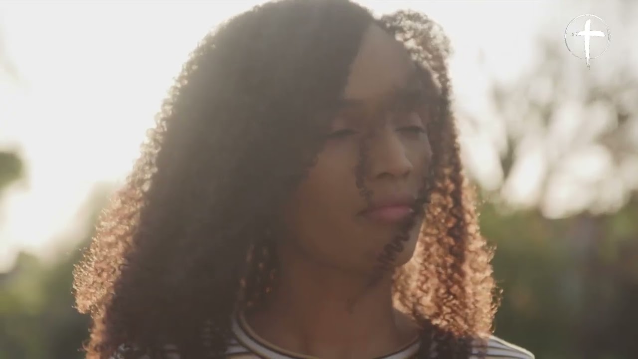 Billy Graham - Jesus is knocking at your door