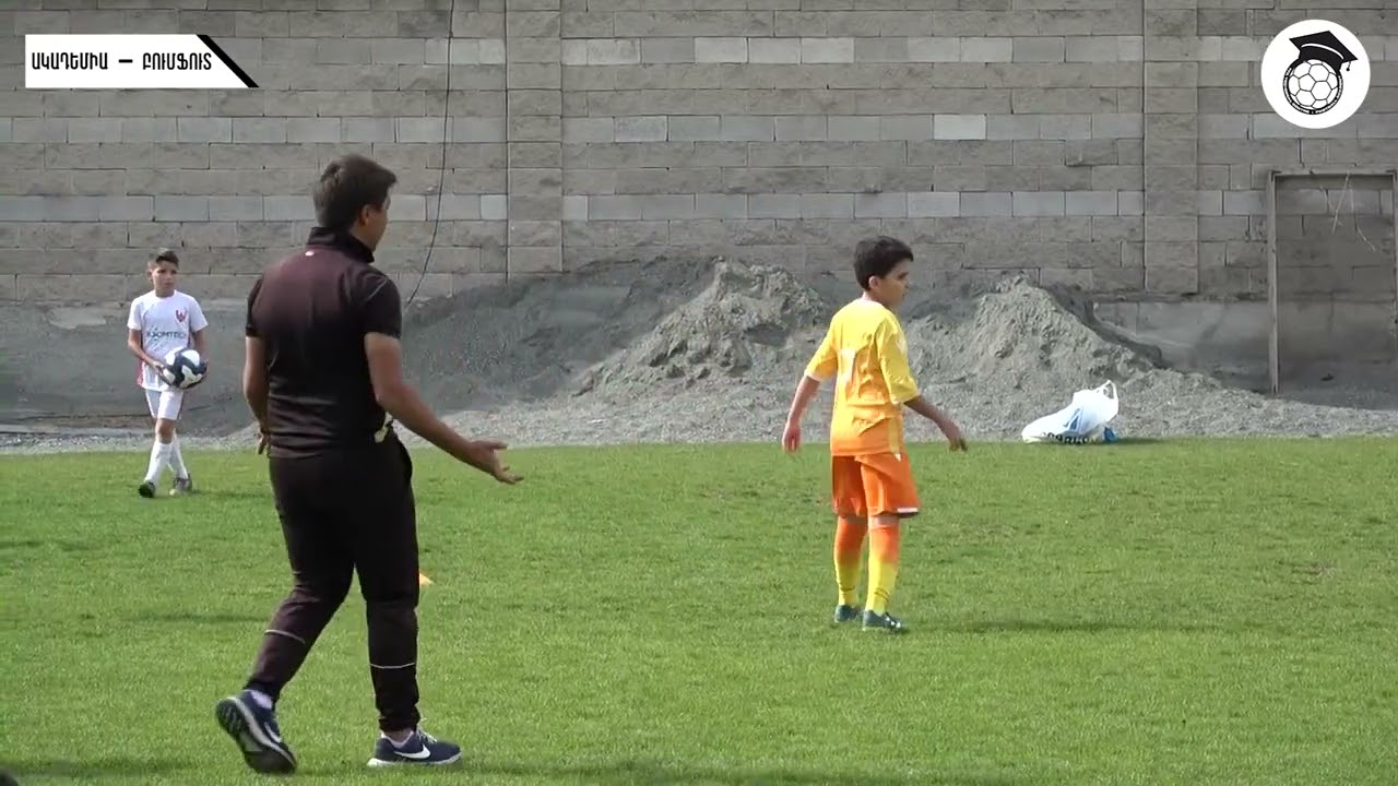 Ակադեմիա 13-3 - Բումֆուտ 13