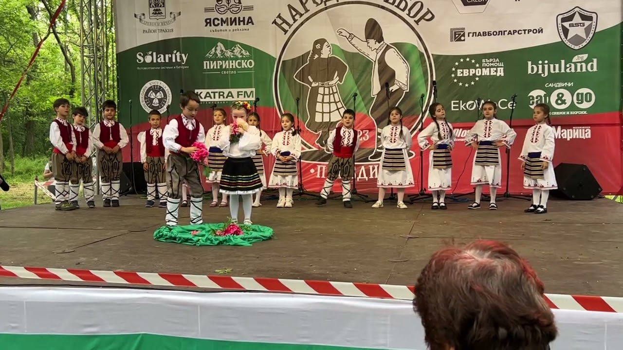 Народен събор в Лаута с участието на деца от ДГ 