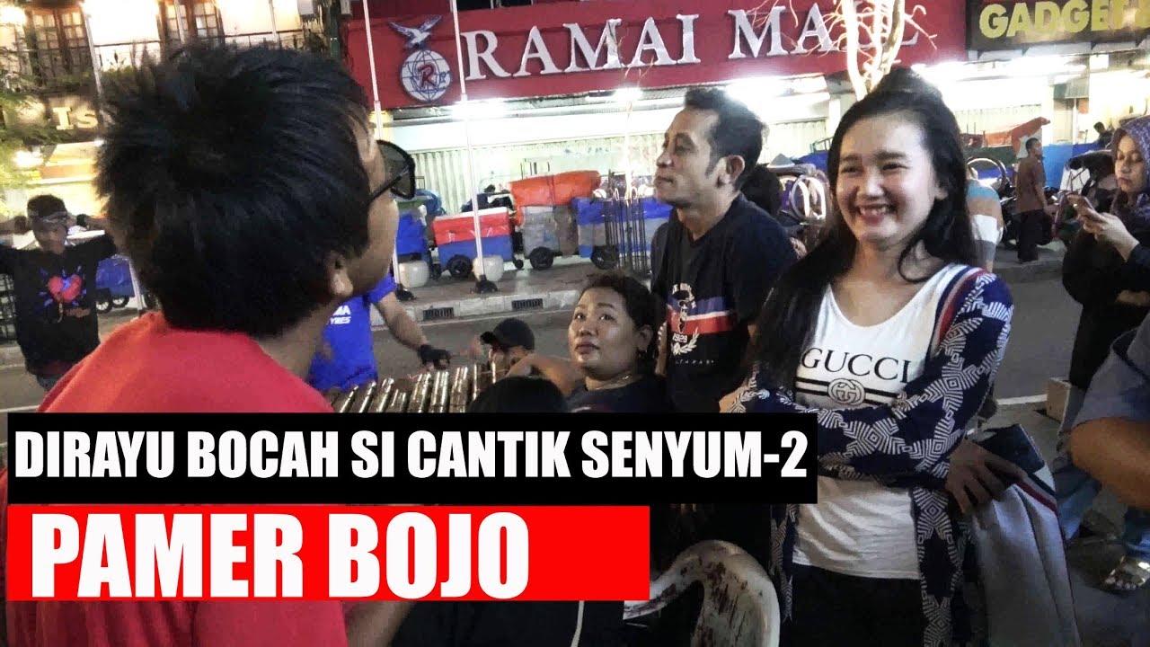 DIRAYU BOCAH SI CANTIK SENYUM-SENYUM -- ANGKLUNG RAJAWALI MALIOBORO
