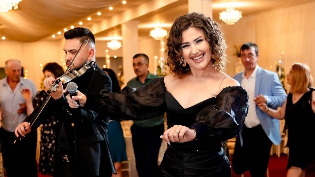 1 Ora LIVE cu Ioana Sandru ❤️ Colaj Ascultare 🤍  Hore ❤️ Sarbe Bomba 🤍 Colaj de petrecere 2026 ❤️